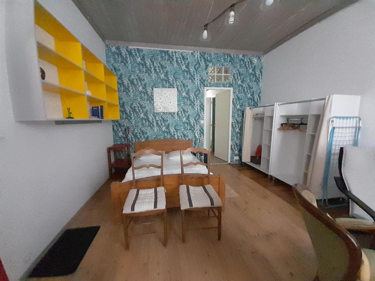 Résidence Les Volets Bleus: Studio de 30 m² classé 2 * Rochefort-sur-Mer Extérieur photo